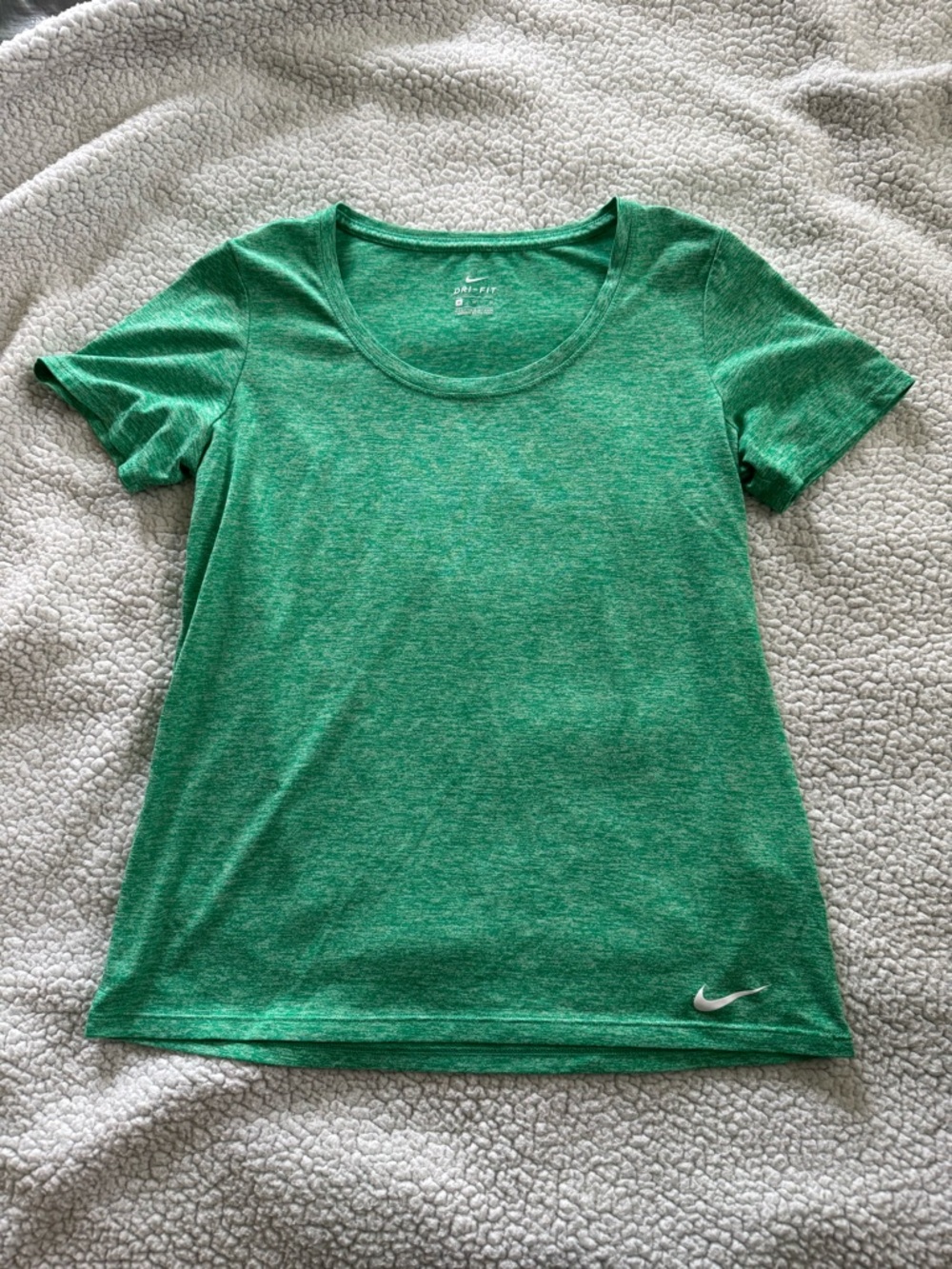 Nike Women's Heather Green Short Sleeve Performance Tee